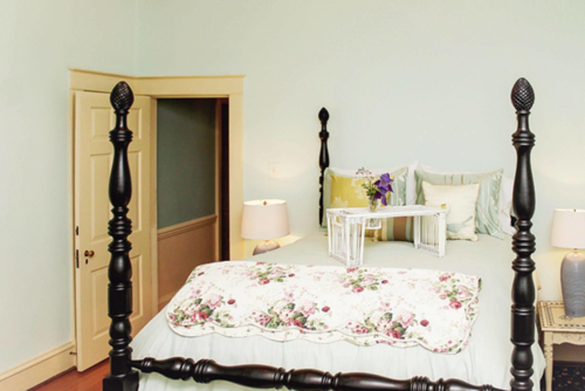 Hill Crest Bed & Breakfast Clifton Forge Ngoại thất bức ảnh